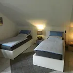 Apartment Helle 1obergeschosswohnung Og
