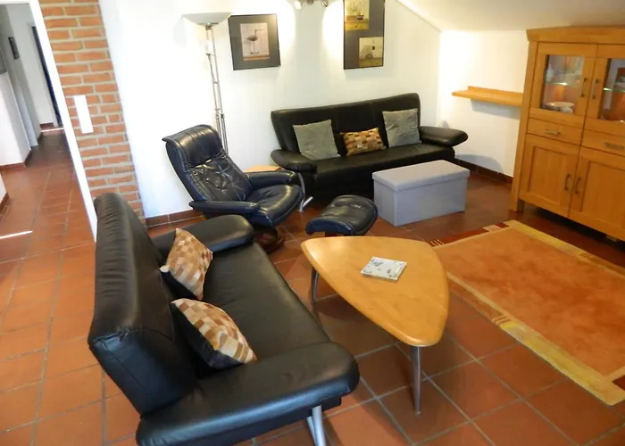 Helle 1obergeschosswohnung Og Lejlighed